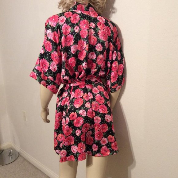 Floral Pink & Red Kimono robe with tie Satiny Short 35" length NWOT OS - Picture 6 of 7